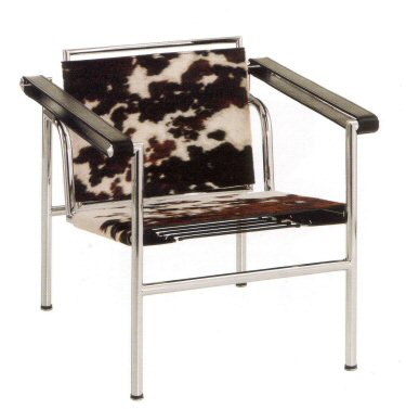 Basculant armchair Le Corbusier cavallino